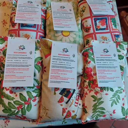 Condividi la gioia del Natale con un sorRISO!